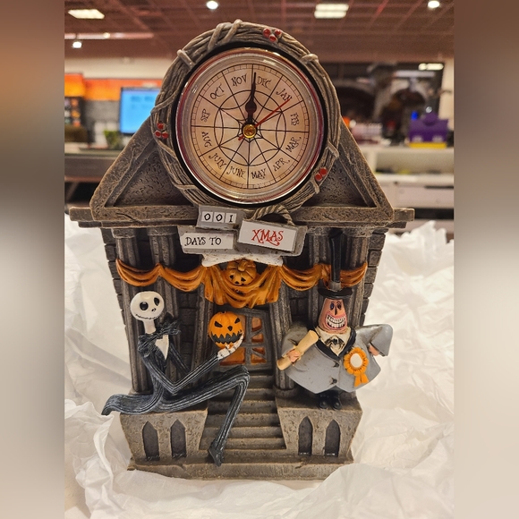 nightmare before Christmas clock/piggy bank - Picture 2 of 2